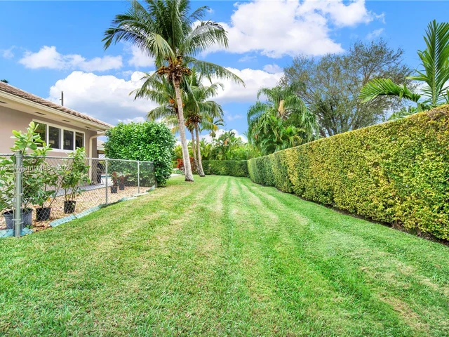 7421 SW 145th Ter, Palmetto Bay FL 33158