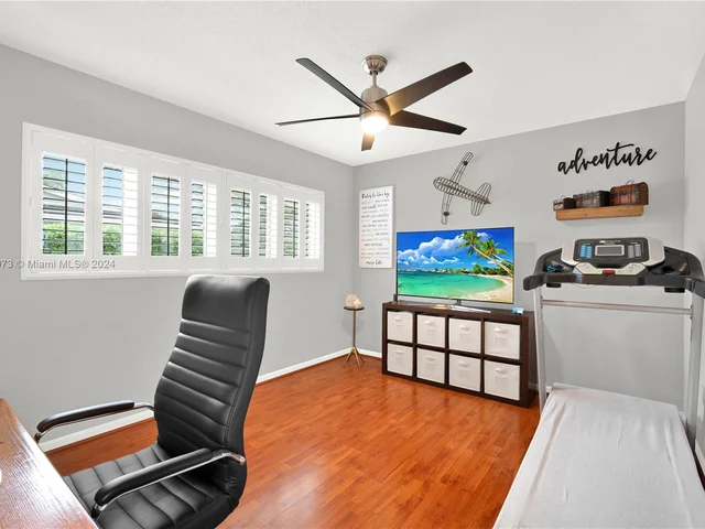 7421 SW 145th Ter, Palmetto Bay FL 33158