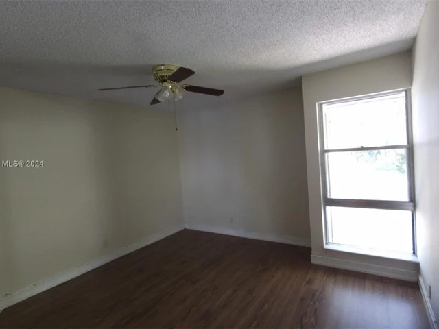 8201 NW 9th Ct # 3, Plantation FL 33324