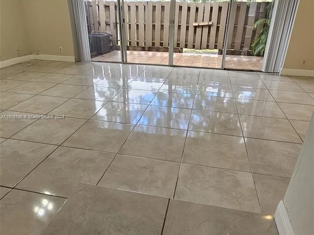 8201 NW 9th Ct # 3, Plantation FL 33324