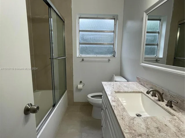 822 Medina Ave, Coral Gables FL 33134