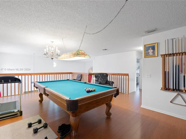 17506 NW 8th St, Pembroke Pines FL 33029