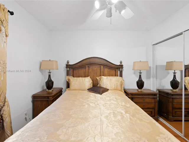 17506 NW 8th St, Pembroke Pines FL 33029