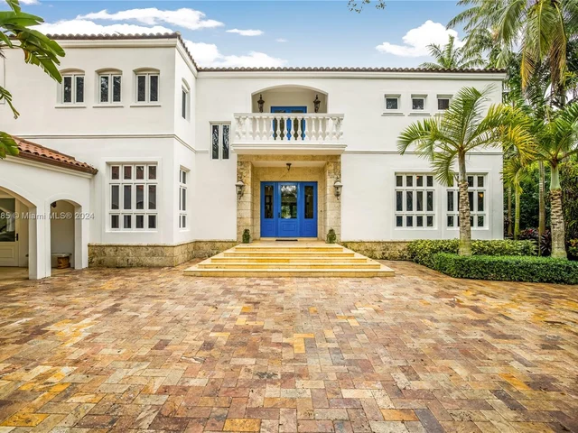 27 Tahiti Beach Island Rd, Coral Gables FL 33143