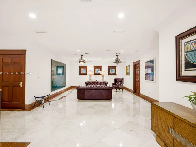 27 Tahiti Beach Island Rd, Coral Gables FL 33143