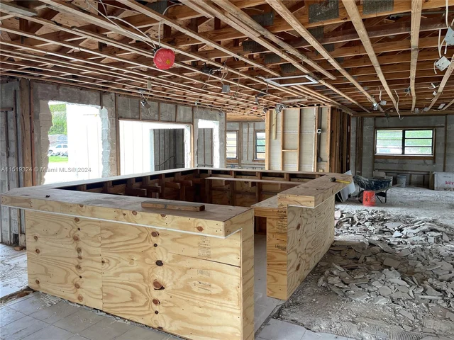 3900 SW 129 ave, Miami FL 33175