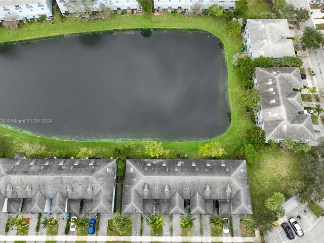 3427 NW 13th St # 3427, Lauderhill FL 33311