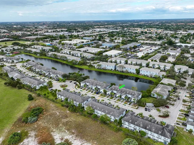 3427 NW 13th St # 3427, Lauderhill FL 33311