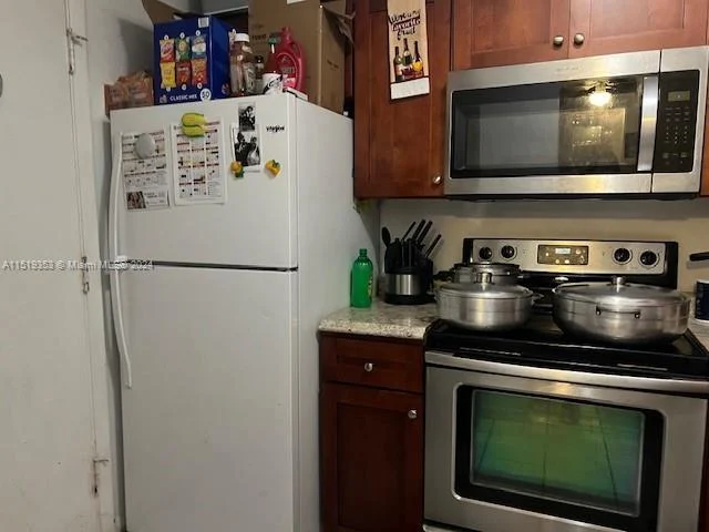 3600 NW 21st St # 301, Lauderdale Lakes FL 33311