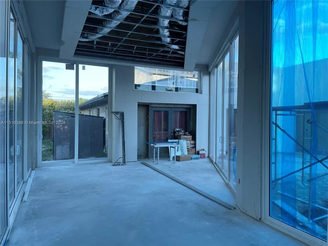 3831 SW 130 ave, Miami FL 33175