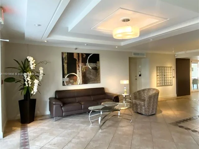 17800 N Bay Rd # 405, Sunny Isles Beach FL 33160