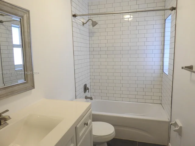 12470 SW 106th St, Miami FL 33186