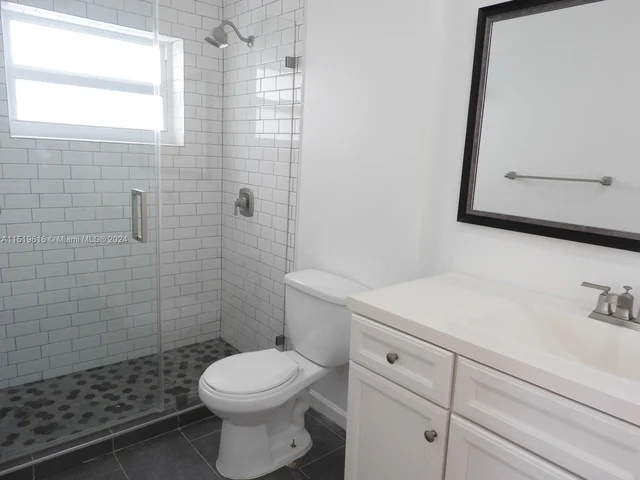 12470 SW 106th St, Miami FL 33186