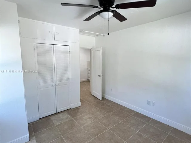 2588 NE 182nd Ter # F, North Miami Beach FL 33160