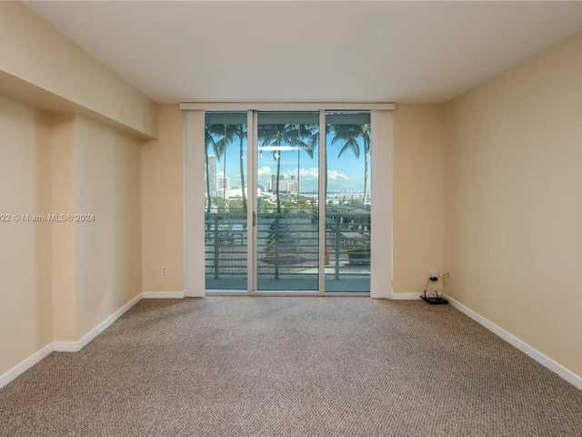 325 S Biscayne Blvd # 1220, Miami FL 33131