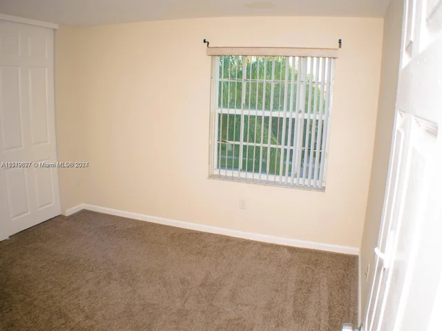 2221 Sloane Pl, Wellington FL 33414