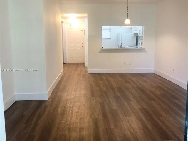 15701 W Waterside Cir # 202, Sunrise FL 33326