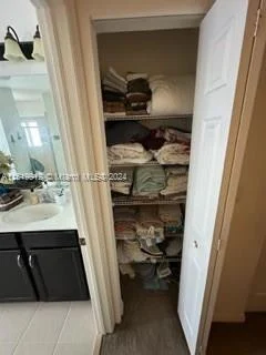 1656 SE 23rd Ln, Homestead FL 33035