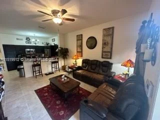 1656 SE 23rd Ln, Homestead FL 33035