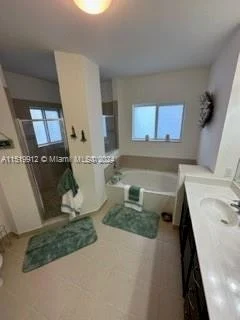 1656 SE 23rd Ln, Homestead FL 33035