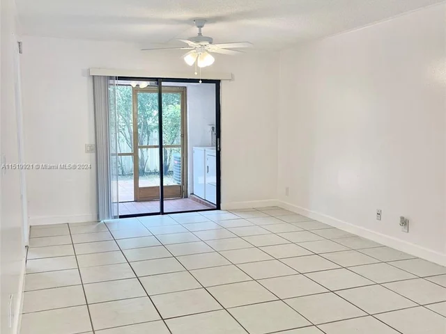 10581 Royal Palm Blvd # 10581, Coral Springs FL 33065