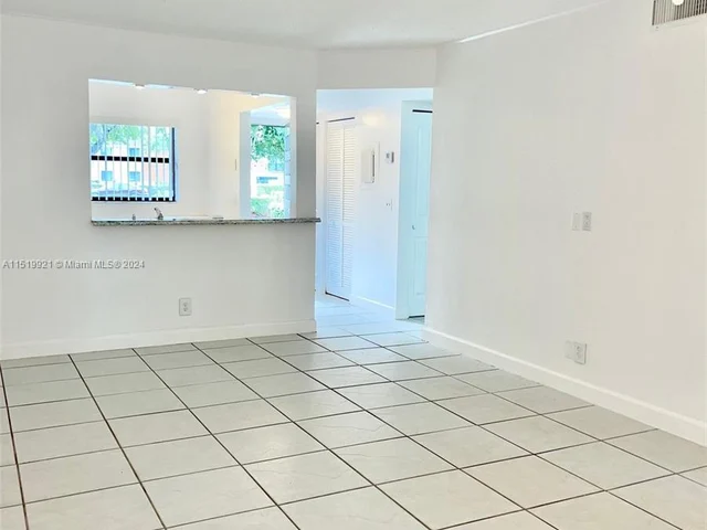 10581 Royal Palm Blvd # 10581, Coral Springs FL 33065