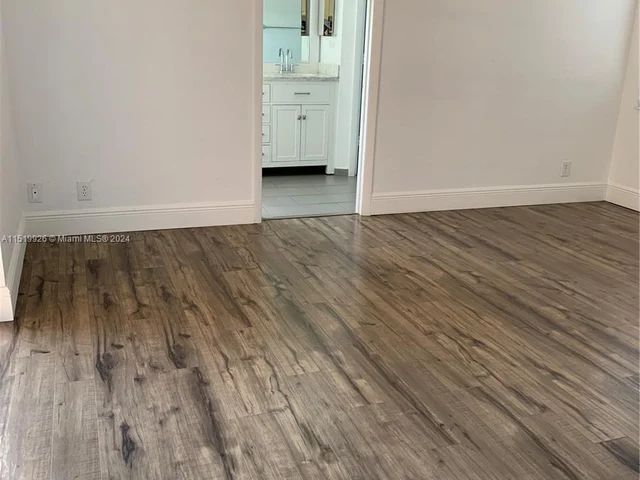 793 Tanglewood Cir, Weston FL 33327