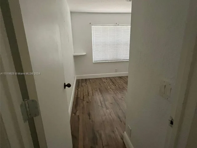 793 Tanglewood Cir, Weston FL 33327