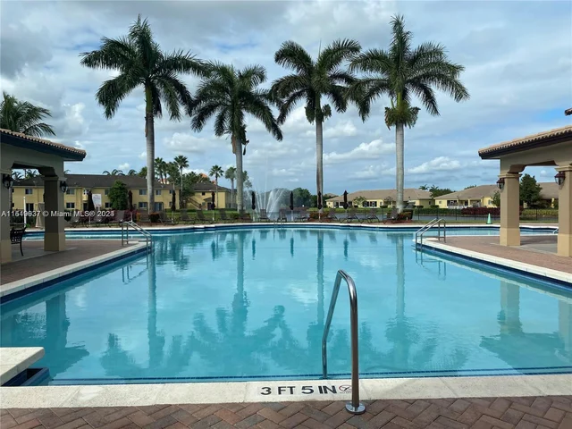 3365 NE 14th Dr # 16, Homestead FL 33033