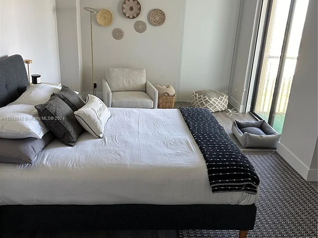 20301 W COUNTRY CLUB DR # 1922, Aventura FL 33180