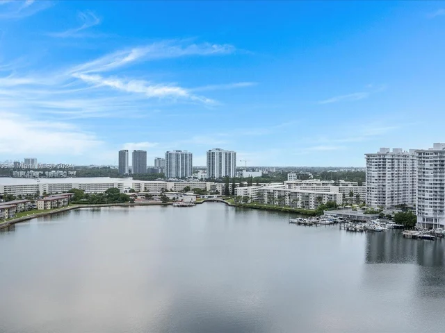 2851 NE 183rd St # 1717E, Aventura FL 33160