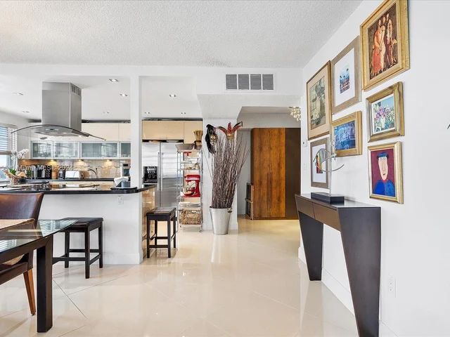 2851 NE 183rd St # 1717E, Aventura FL 33160