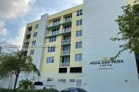 1350 NW 8th # 4, Miami FL 33136