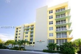 1350 NW 8th # 4, Miami FL 33136