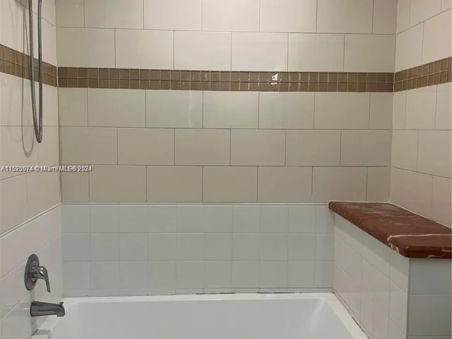 1350 NW 8th # 4, Miami FL 33136