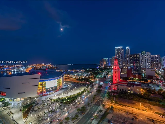 888 Biscayne Blvd # 2103, Miami FL 33132