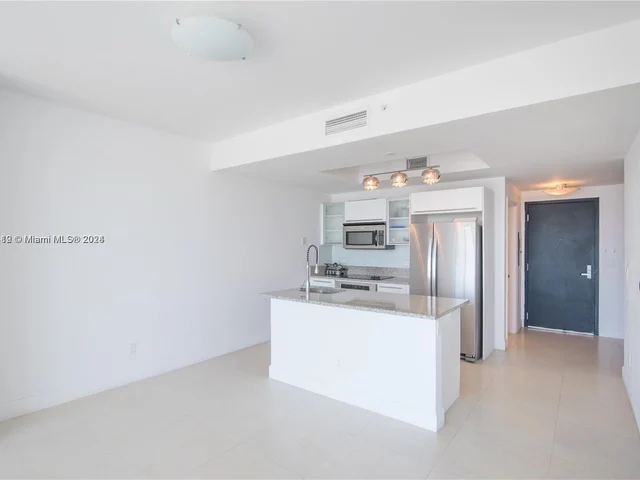 888 Biscayne Blvd # 2103, Miami FL 33132