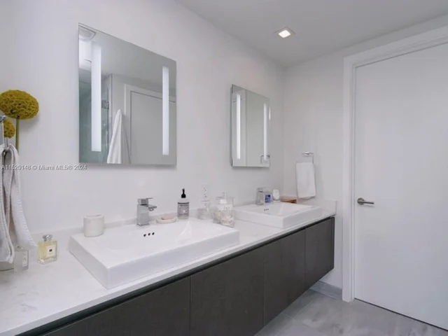 1201 20th St # 413, Miami Beach FL 33139