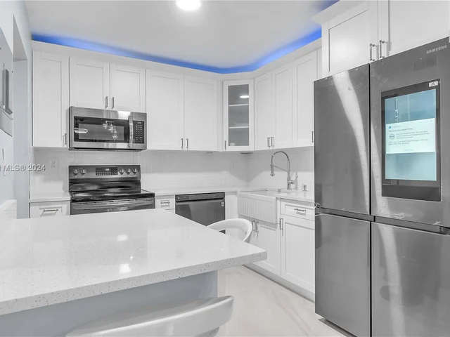 5680 SW 3rd Pl # 103, Margate FL 33068