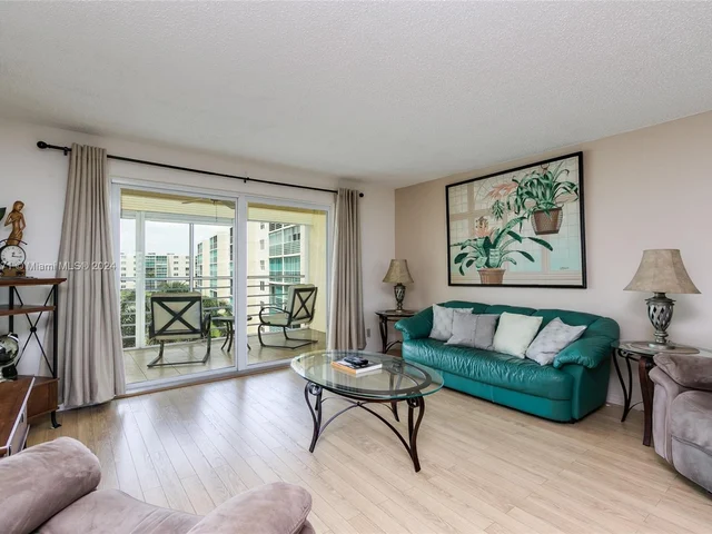 121 SE 3rd Ave # 407, Dania Beach FL 33004