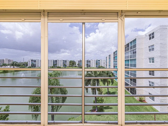 121 SE 3rd Ave # 407, Dania Beach FL 33004