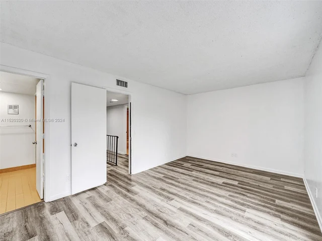 33 Toledo Ct # 35, Davie FL 33324