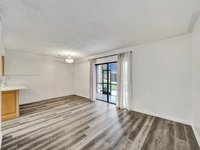 33 Toledo Ct # 35, Davie FL 33324