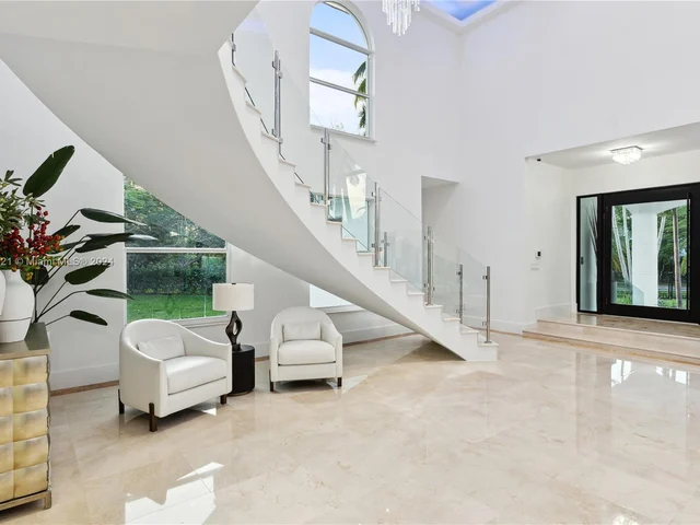 6290 SW 130th Ter, Pinecrest FL 33156