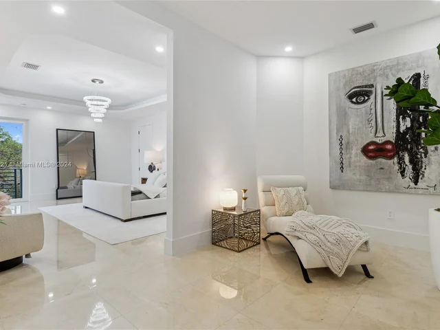 6290 SW 130th Ter, Pinecrest FL 33156