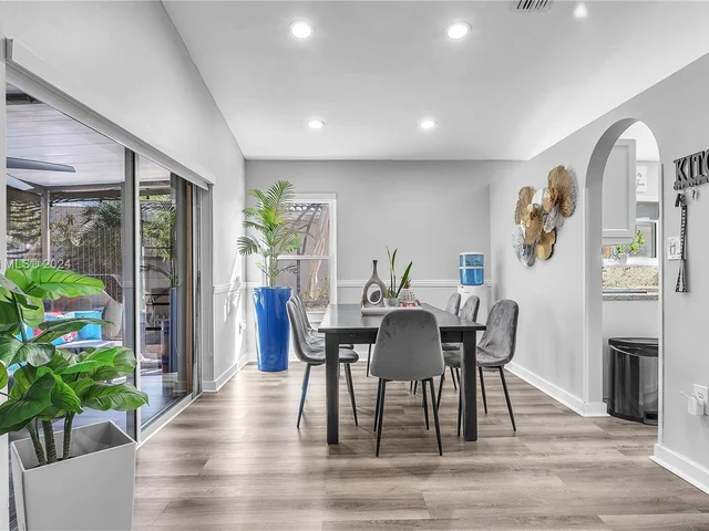 18801 NW 11th St, Pembroke Pines FL 33029