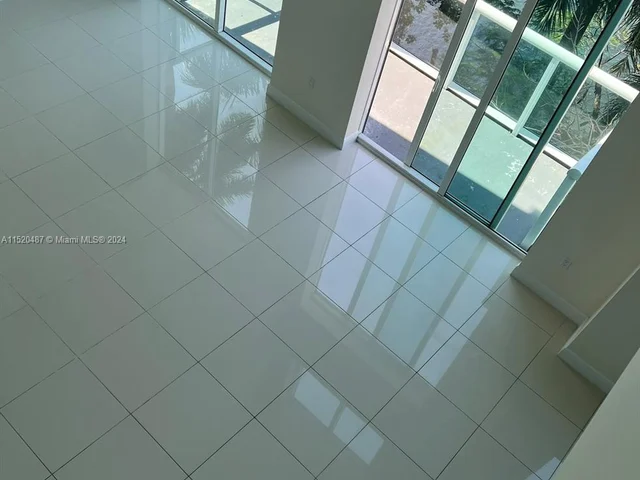 1861 NW South River Dr # A12, Miami FL 33125