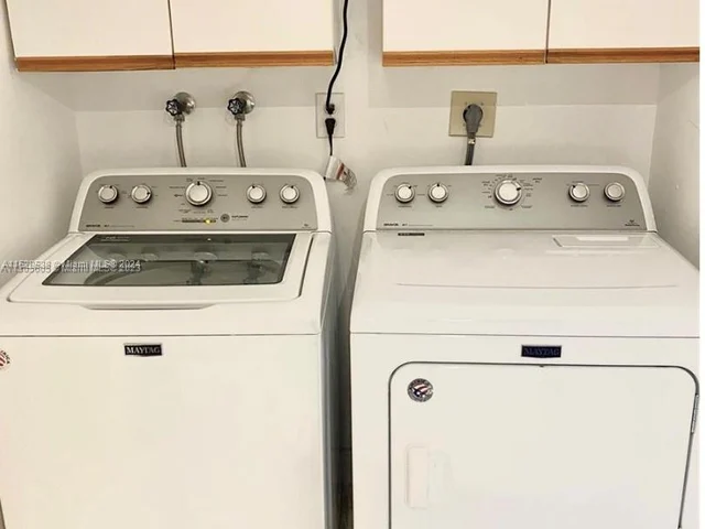 19195 NE 36th Ct # 402, Aventura FL 33180