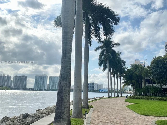 19195 NE 36th Ct # 402, Aventura FL 33180