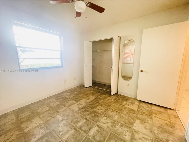 9676 W Mcnab Rd # 110, Tamarac FL 33321